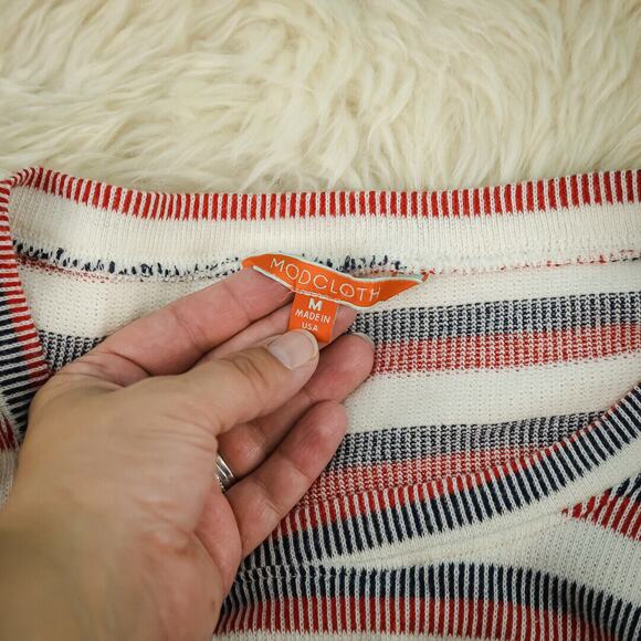 ModCloth Size Medium M Red White Blue Stripe Knot Twist Hem Crew Long Sleeve Top - Picture 4 of 7